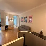 Duplex De Luxe